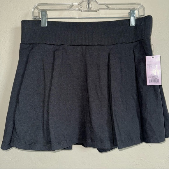 wild fable Pants - Wild Fable Pleated Cotton Fleece Skort. Build in Spandex Shorts.